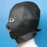 Черная сексуальная маска с открытым ртом и глазами