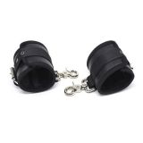 Черные кожаные наручники из эко кожи шырокие