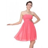 Dress pink short light with a ruffled bodice strapless