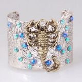 Outdoor shimmering bracelet with a Scorpion