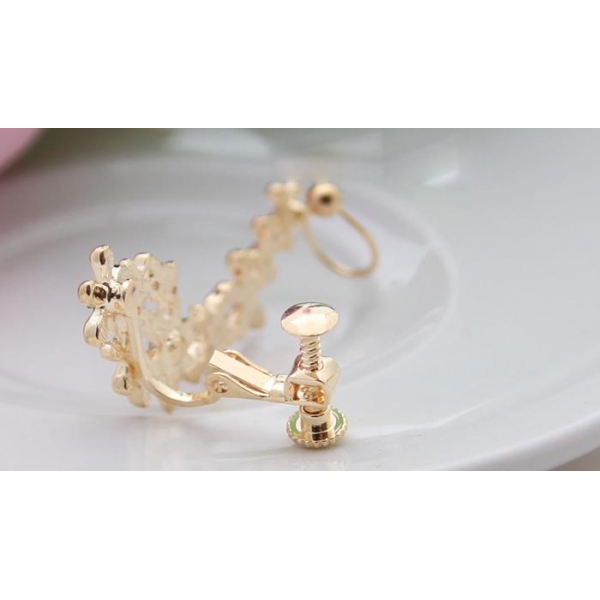 Beautiful celebrita earring. Артикул: IXI36249