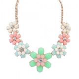 Necklace with multi-colored flowers