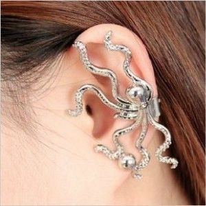 Silver earring with octopus. Артикул: IXI40124
