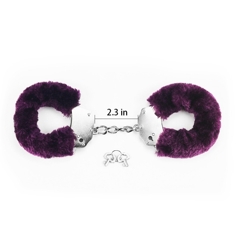 Металлические фиолетовые наручники с мехом Fetish Pleasure Fluffy Handcuffs. Артикул: IXI48337
