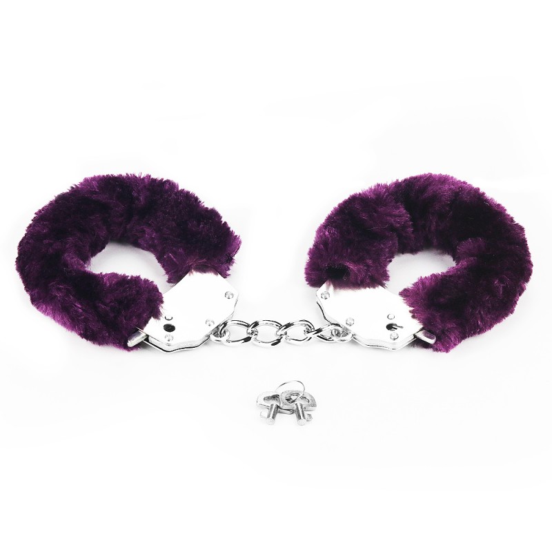 Металлические фиолетовые наручники с мехом Fetish Pleasure Fluffy Handcuffs. Артикул: IXI48337