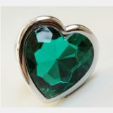 Анальная пробка сердечко, с зеленым камушком, размер М