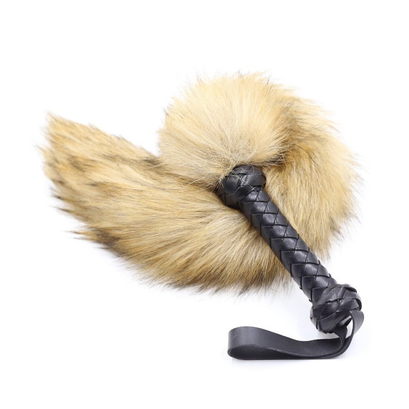 Коричневый меховой хвост лисицы с рукояткой Fox Tail Whips. Артикул: IXI58267