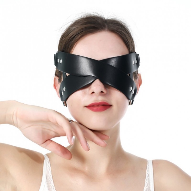 Черная маска на глаза в виде ремней Gothic Masquerade Cosplay Mask Rave Party. Артикул: IXI60430
