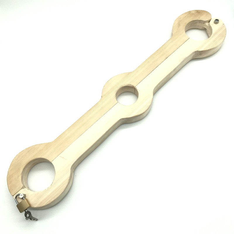 Genitals to Arms Pillory / Exclusive Inquisitorial Penis Pillory. Артикул: IXI61952