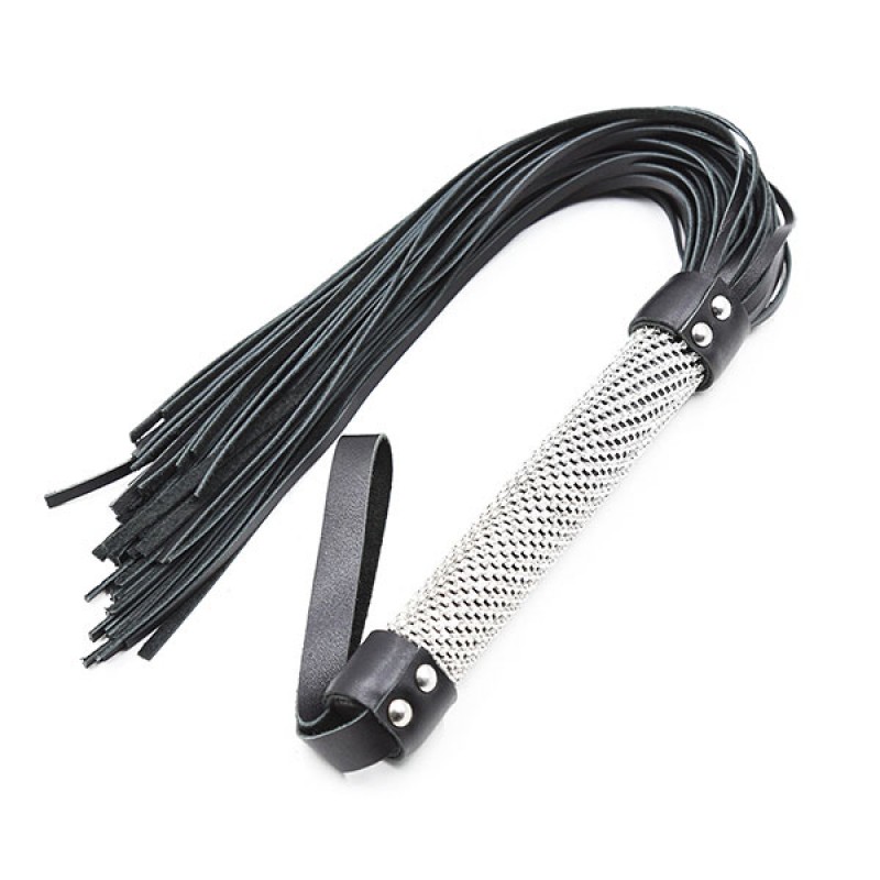 Diamond Handle Scattered Black Leather Whip. Артикул: IXI61958
