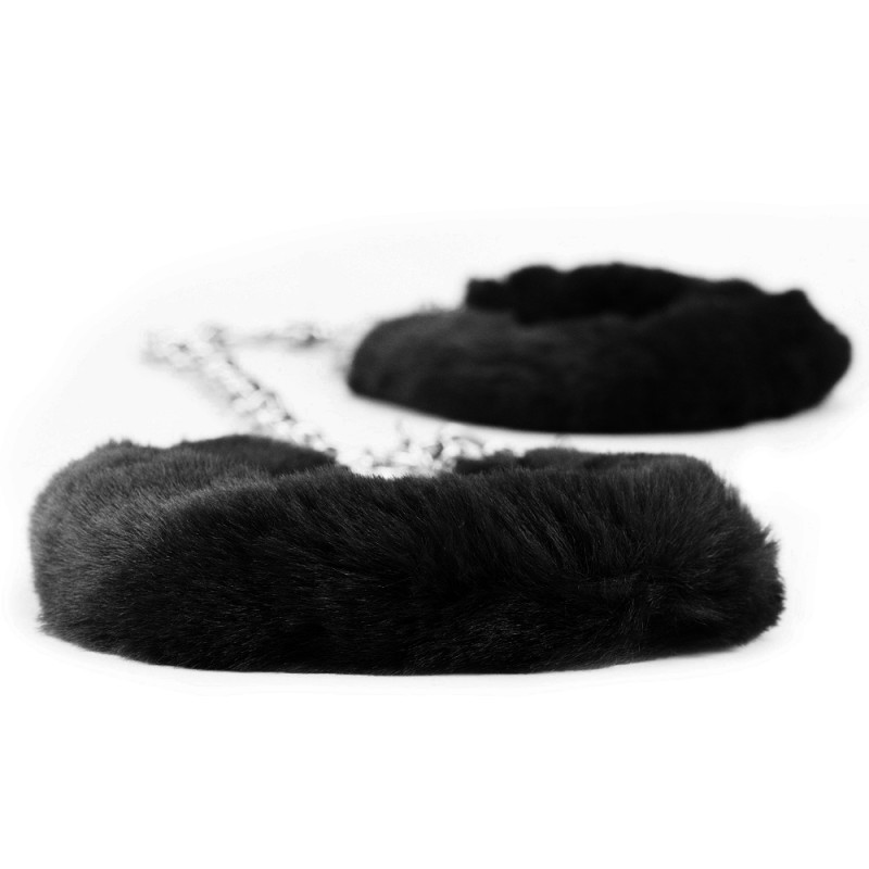 Black Fur Leg Cuffs Fetish Pleasure Fluffy Leg Cuffs. Артикул: IXI62009