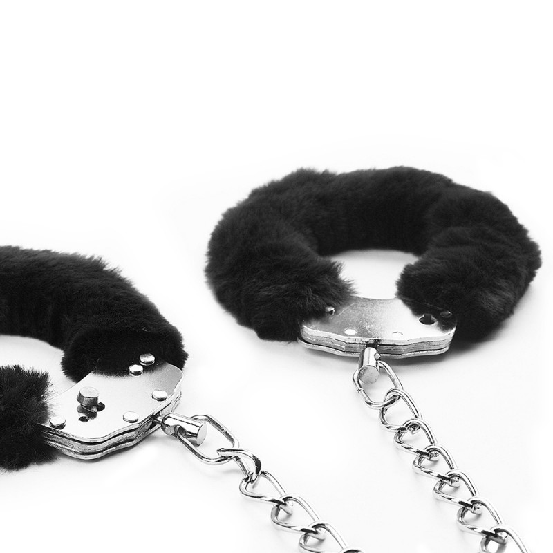 Black Fur Leg Cuffs Fetish Pleasure Fluffy Leg Cuffs. Артикул: IXI62009