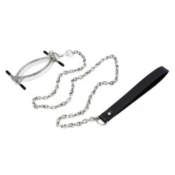       Labia Clamp