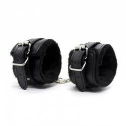 Черные кожаные бондажные наручники с мехом Premium Fur Lined Locking Restraints