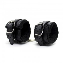       Premium Fur Lined Locking Restraints   