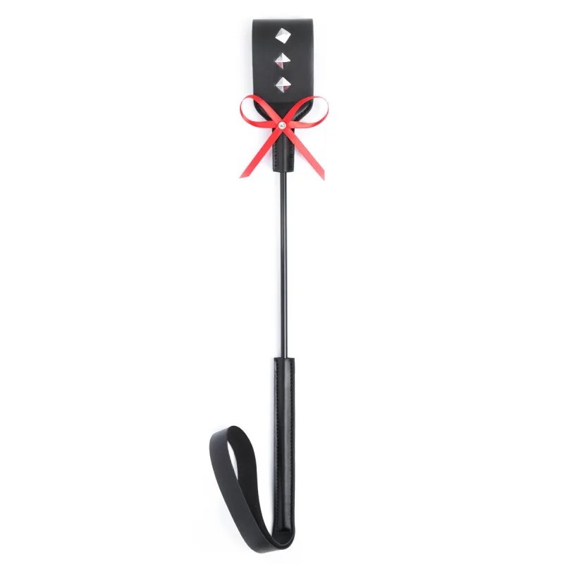 Black Whip With Red Bow Leather Cane. Артикул: IXI62880