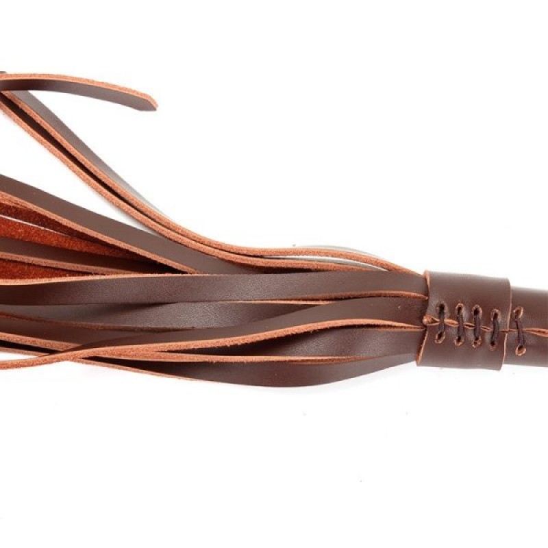Коричневая кожаная плеть с рукояткой Brown Leather Flogger. Артикул: IXI63550