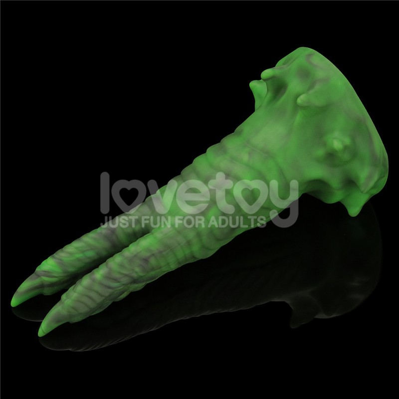 Двойной вибратор монстр Savage Charm Double Claw Vibrating Silicone Dildo. Артикул: IXI64464