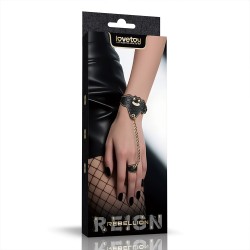 ��������� �� ����� Rebellion Reign Bat Wrist Cuff Set