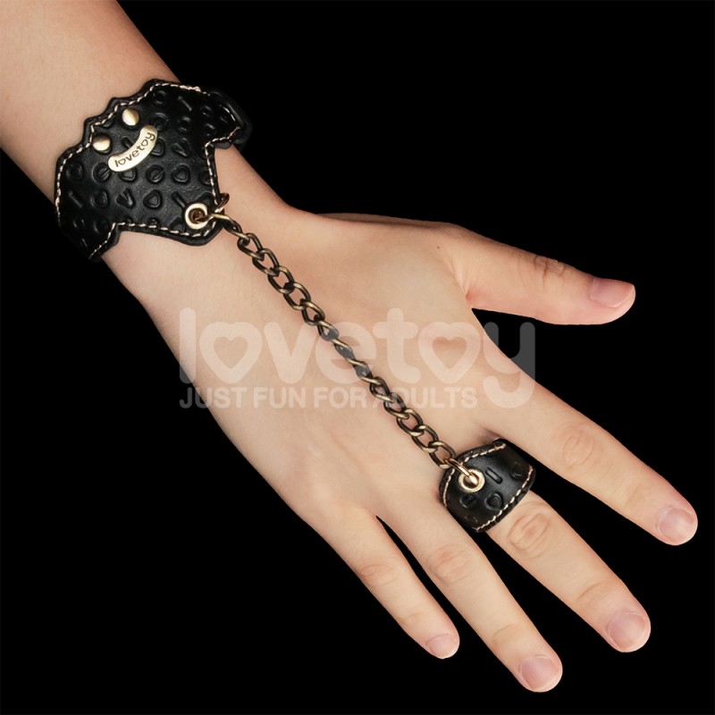 Украшение на кисть Rebellion Reign Bat Wrist Cuff Set. Артикул: IXI64760