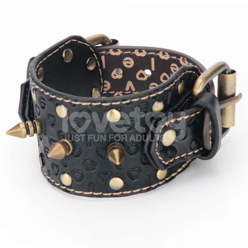 Rebellion Reign Vintage Spike Wrist Cuff. Артикул: IXI64769