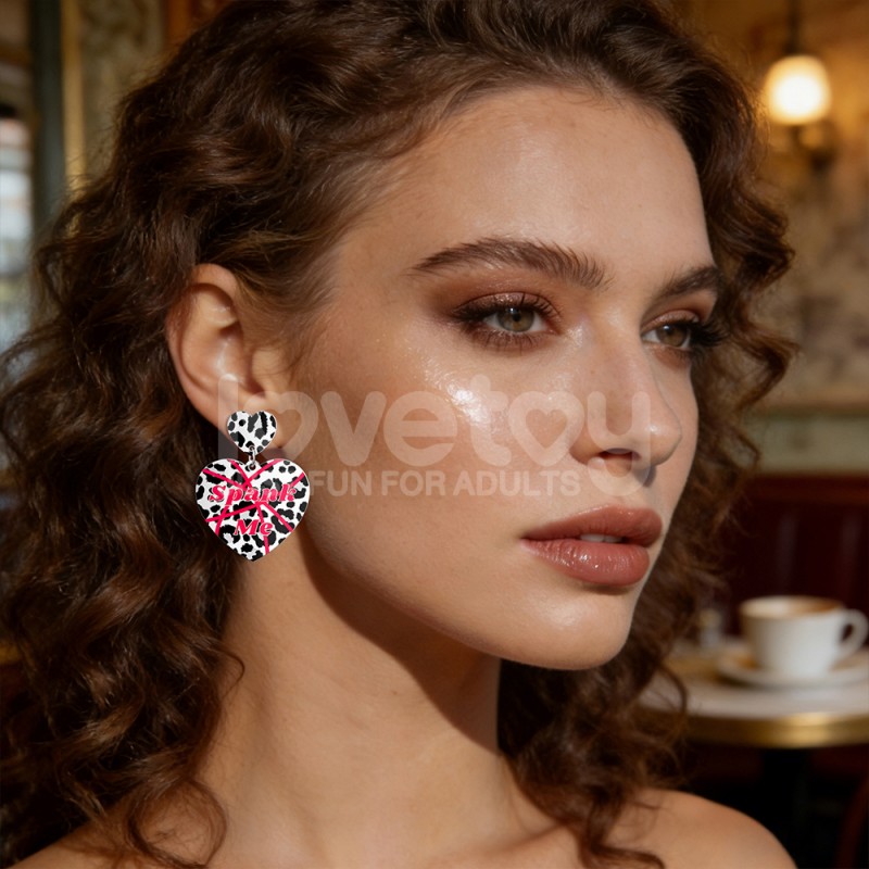 Бюжетерия Body Leopard Print Heart Earrings. Артикул: IXI65306